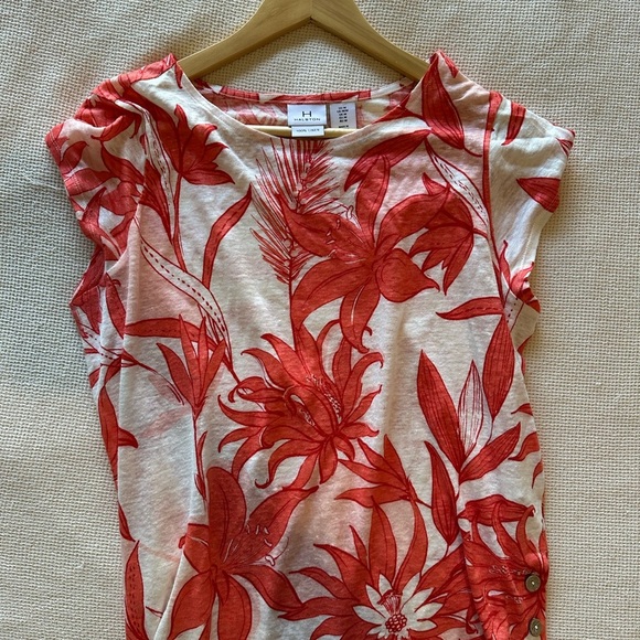 Halston Heritage 100% Linen Red Floral Women's Top - Picture 3 of 5